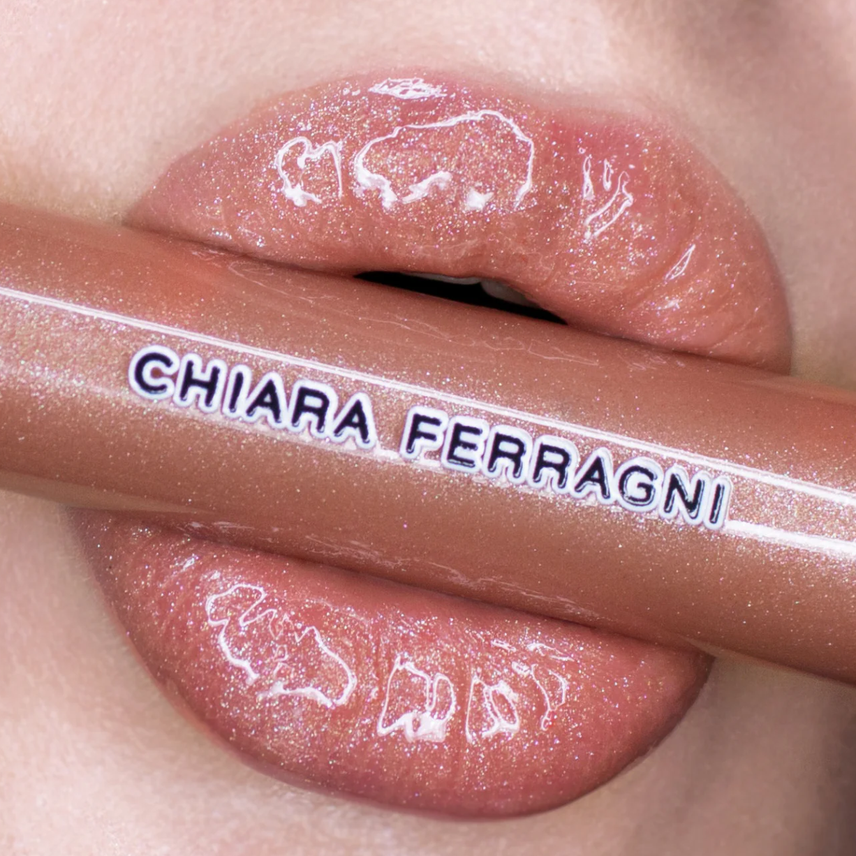 CHIARA FERRAGNI GLOSSY TEMPTATION LIP GLOSS 04