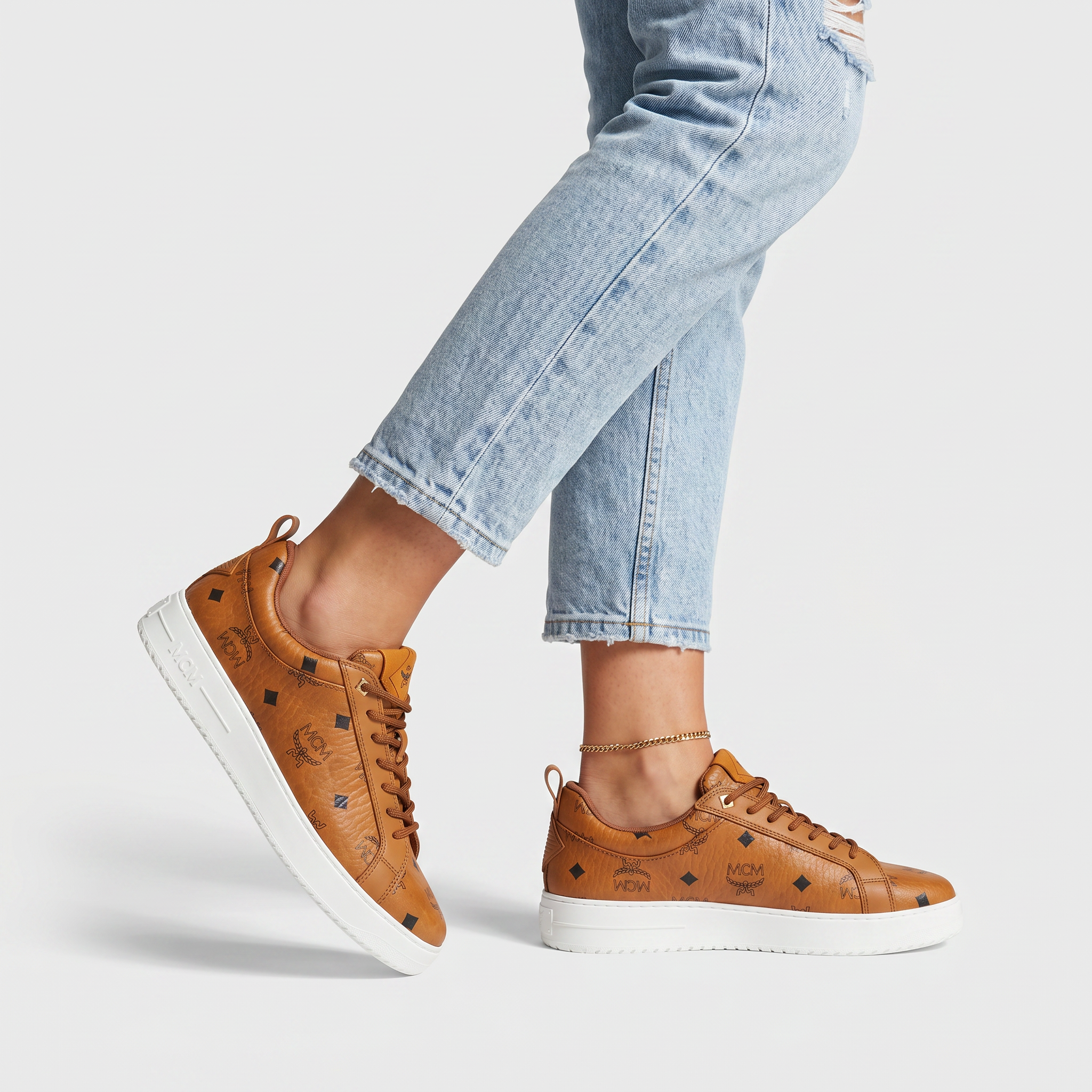 MCM Neo Terrain Sneakers Cognac Gr. 41