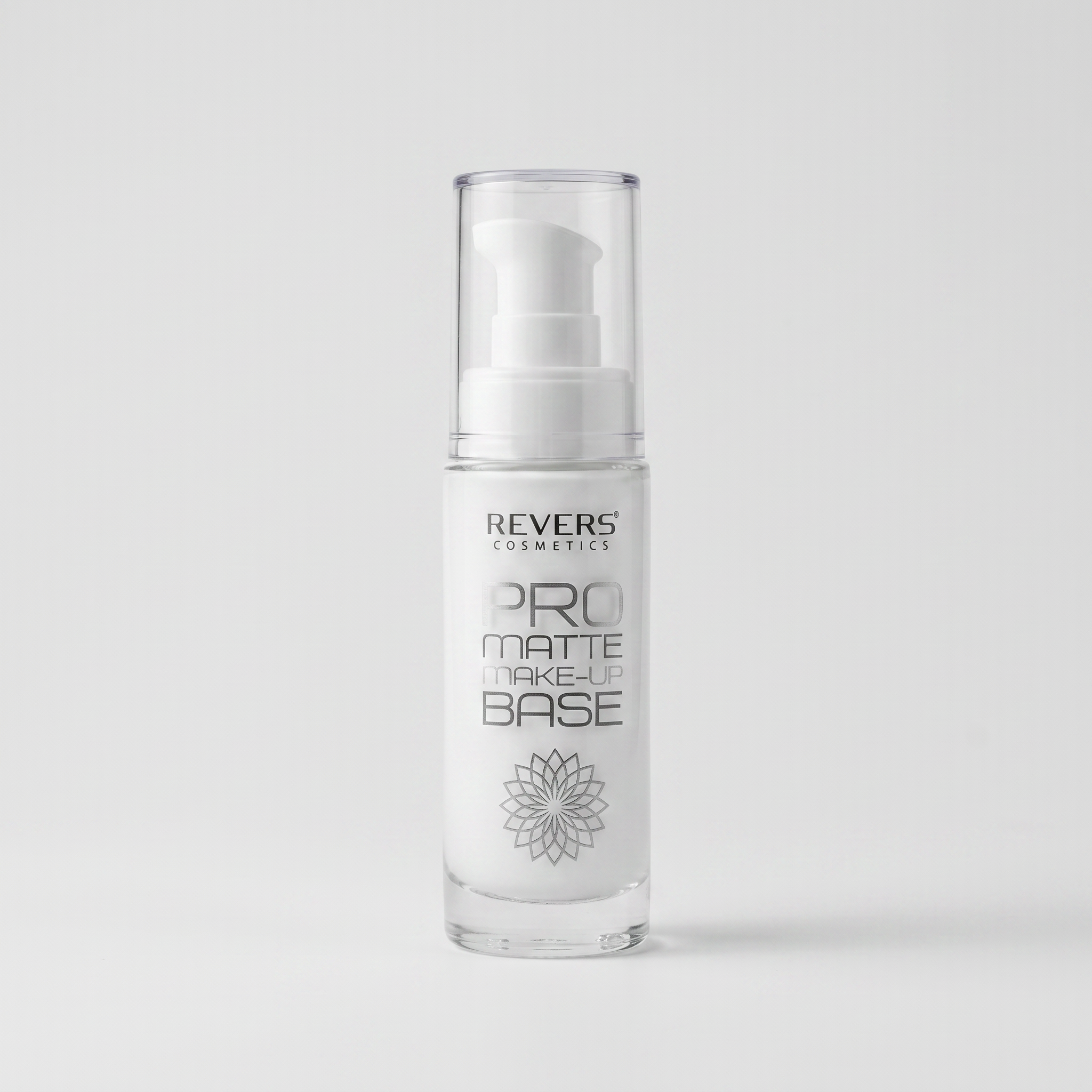 Revers Pro Matte Make-Up Base