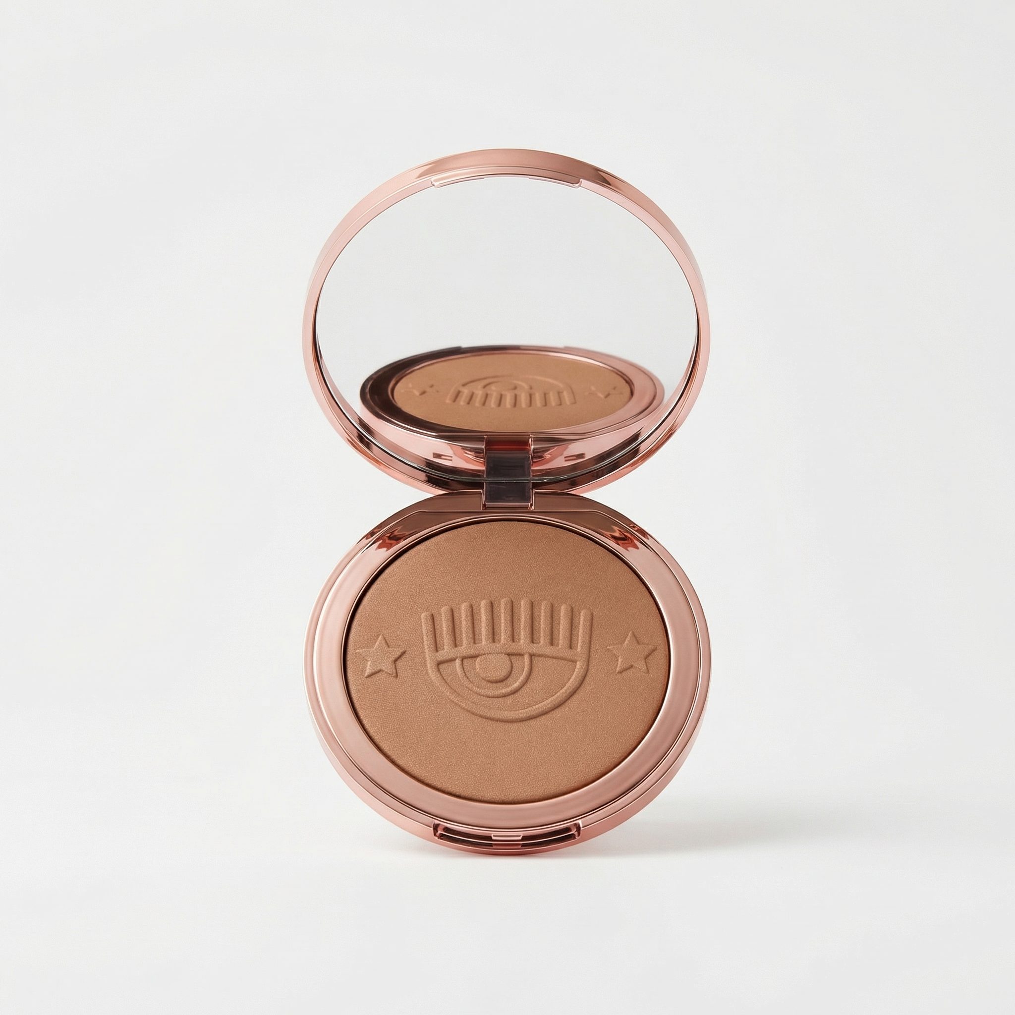 CHIARA FERRAGNI FLIRTY GLANCE SUN ON ME HIGHLIGHTING BRONZER