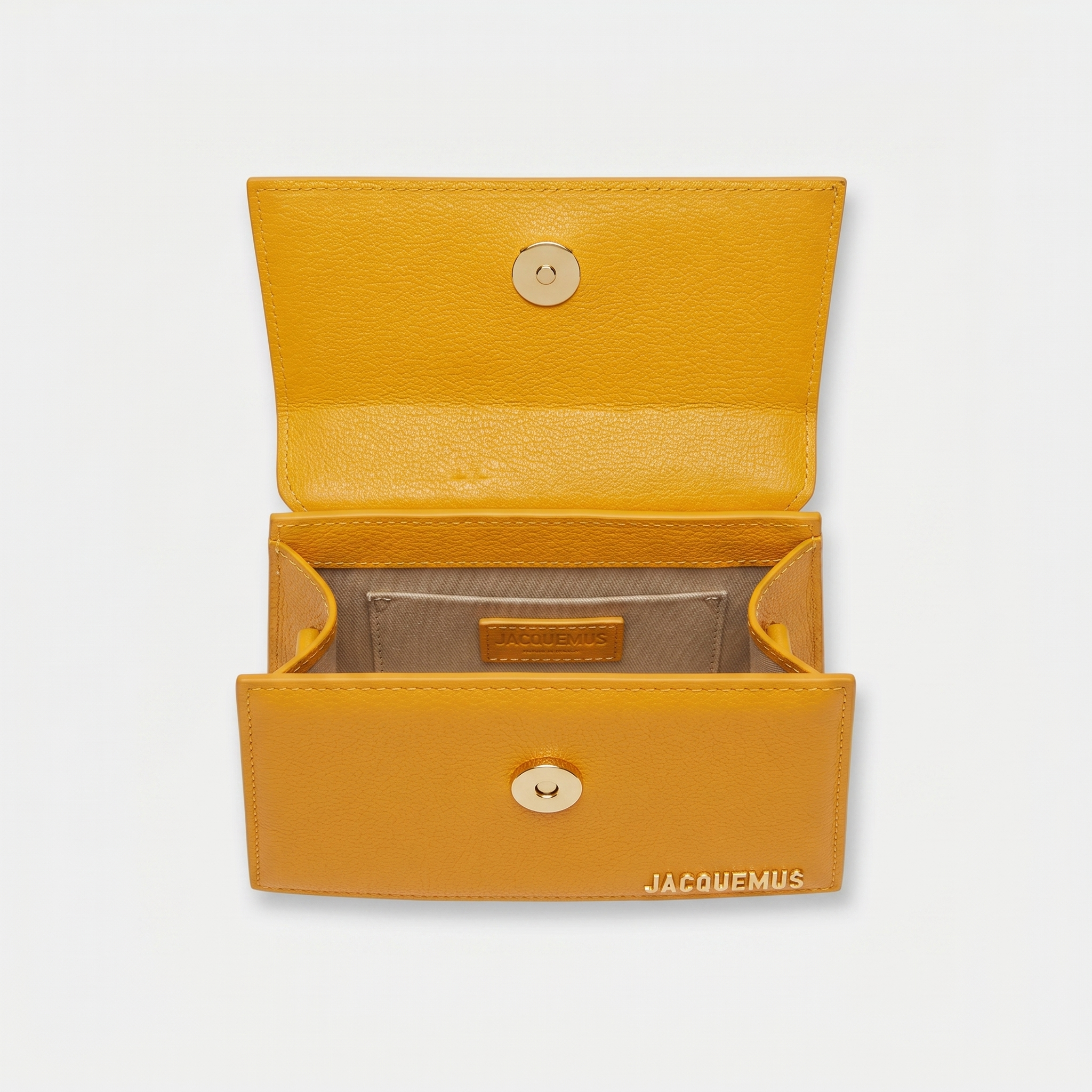 Jacquemus Le Chiquito Moyen orange