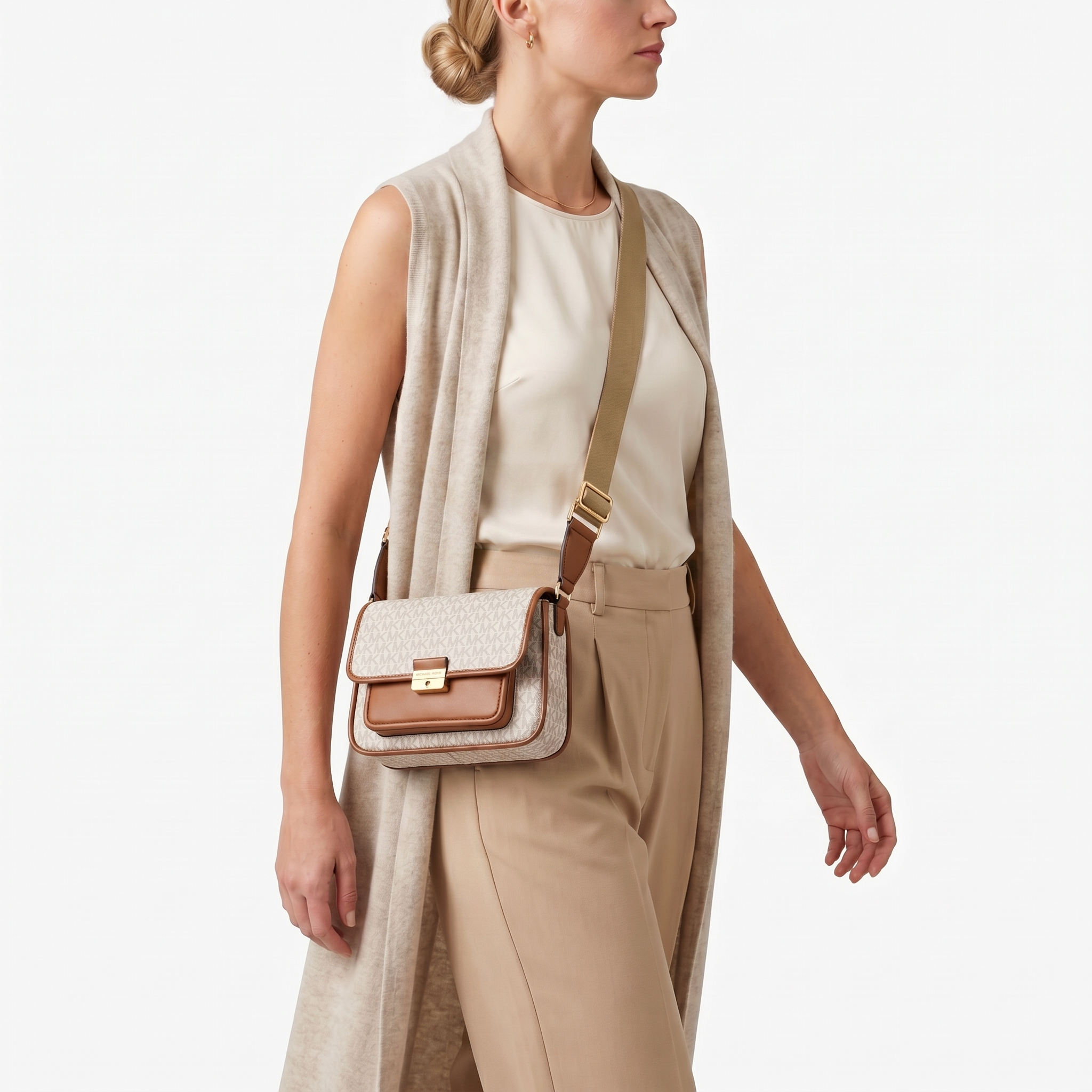 Michael Kors Bradshaw  Vanilla Medium