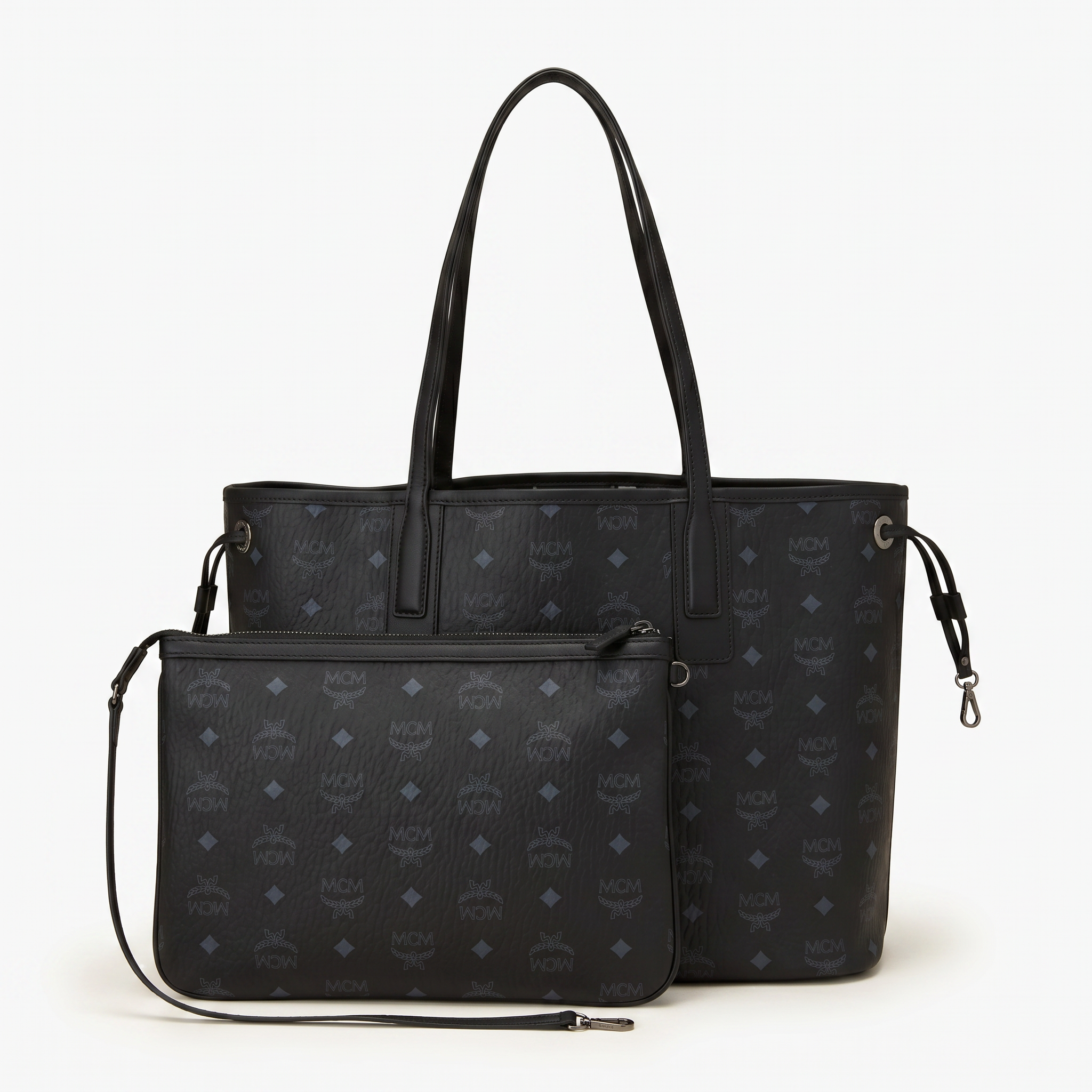 MCM Liz Wendeshopper Medium Black