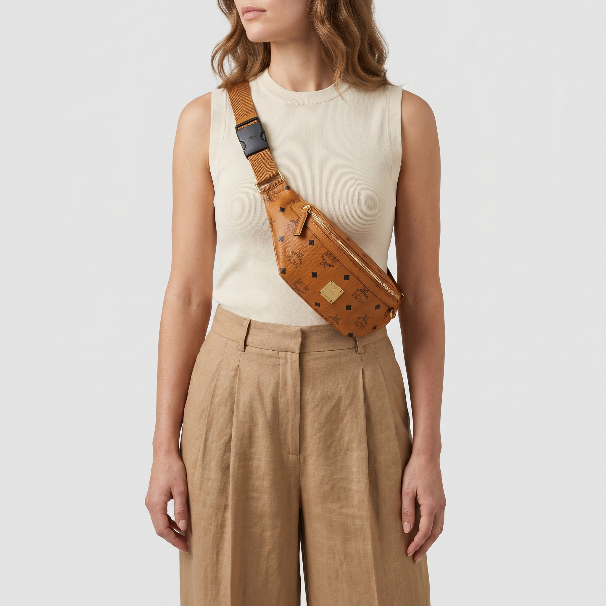 MCM Fursten Gürteltasche Schmal Cognac