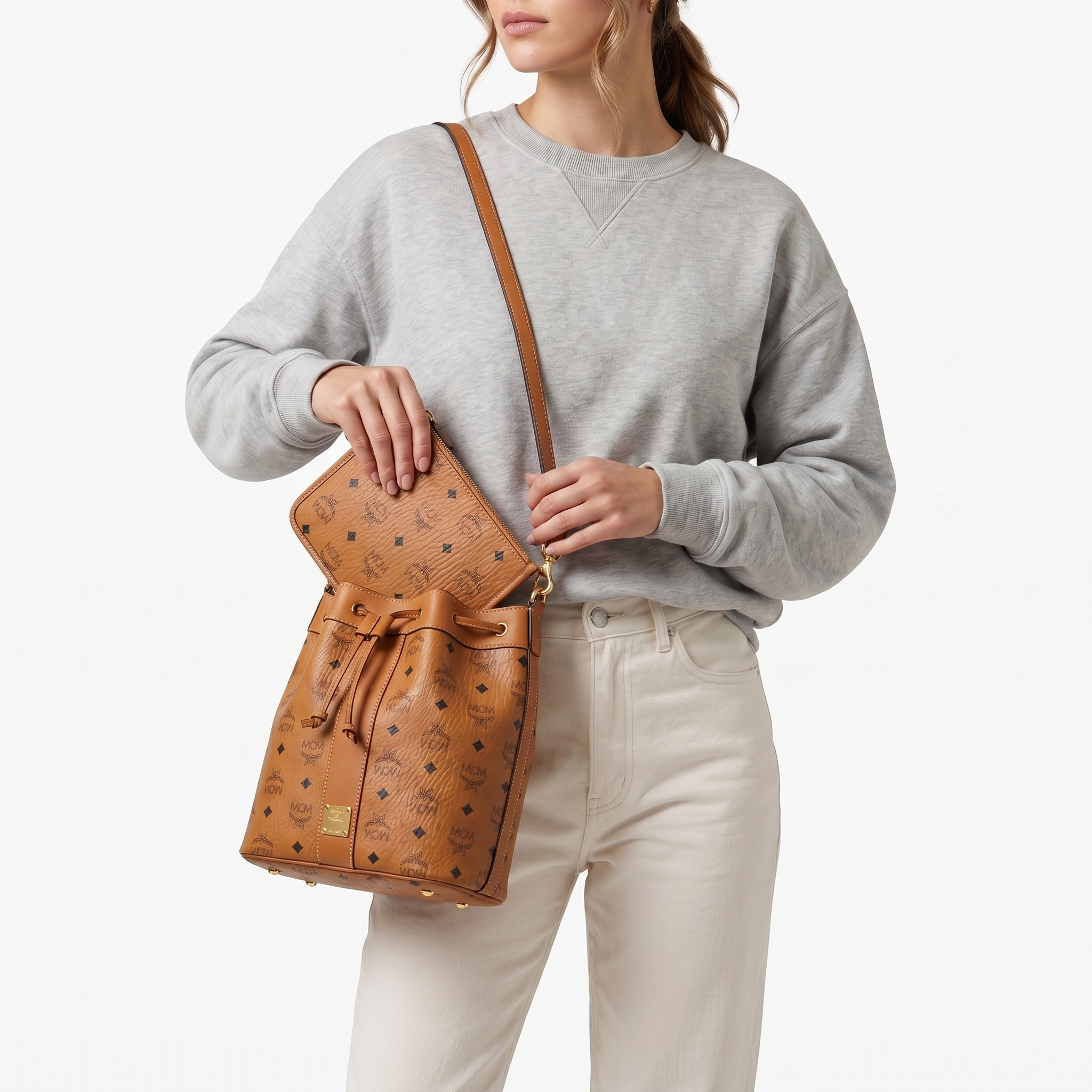 MCM Bucket Bag Cognac Dessau